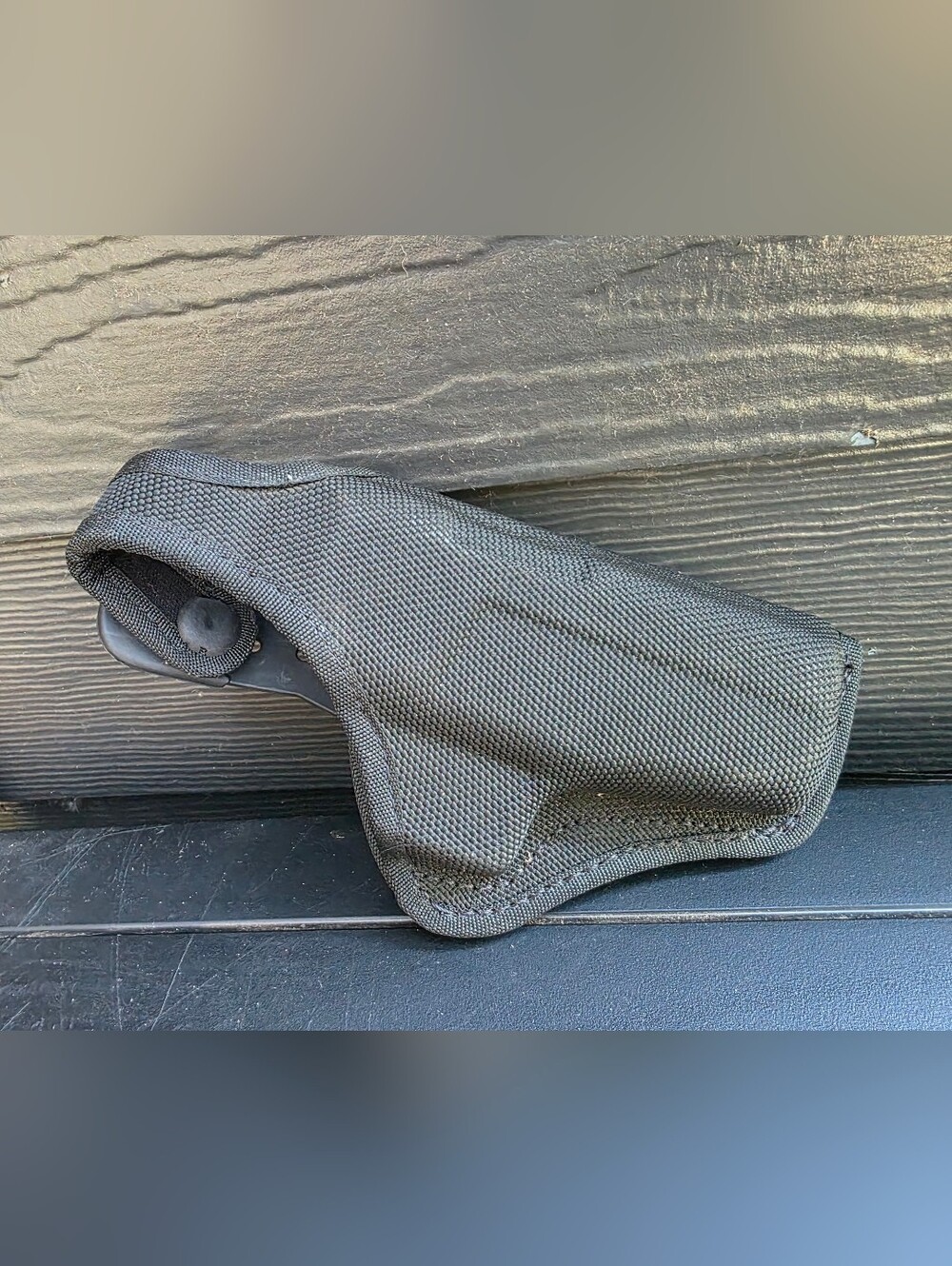 BIANCHI Black Nylon Pistol Holster